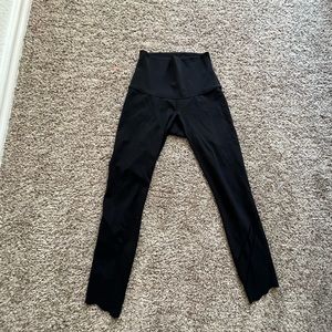 Lululemon Black Tight Stuff Tight *25”